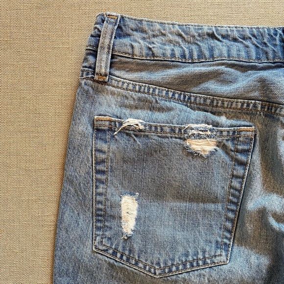 Garage Distressed Boyfriend Jeans - Picture 2 of 8